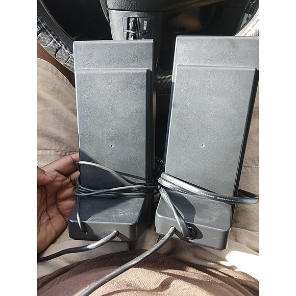 Logitech S-0264A Computer/Portable Speakers. Black. TESTED AND WORK GREAT! - Picture 3 of 5